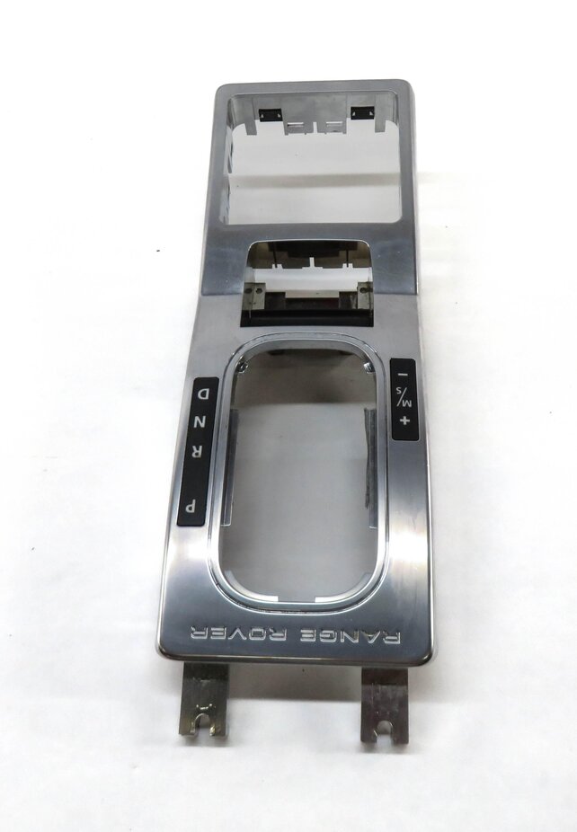 Thumbnail 3: 2012 RANGE ROVER SPORT (L320) FRONT CONSOLE GEAR SHIFT INDICATOR TRIM (SILVER)