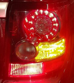 Thumbnail 2: 2012-2013 RANGE ROVER SPORT (L320) RIGHT PASSENGER TAILLIGHT BRAKE LIGHT LAMP