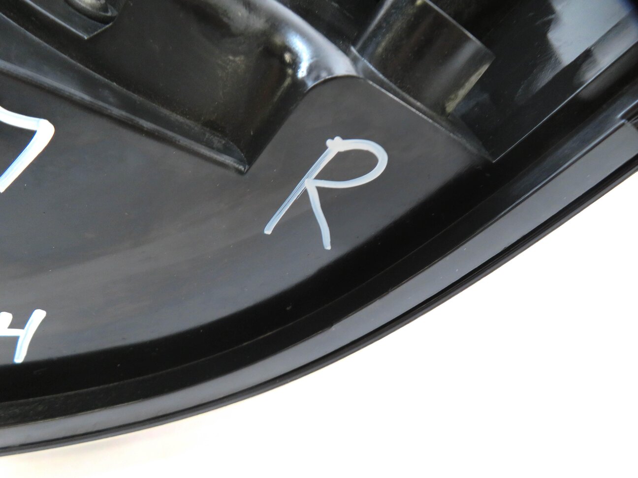 Thumbnail 6: 2012-2013 RANGE ROVER SPORT (L320) RIGHT PASSENGER TAILLIGHT BRAKE LIGHT LAMP