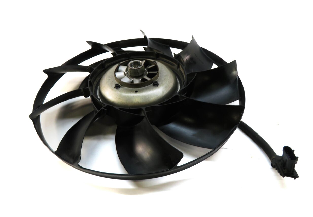 Thumbnail 4: 10-18 RANGE ROVER SPORT LR4 3.0L 5.0L SUPERCHARGED ENGINE COOLING FAN w/ CLUTCH