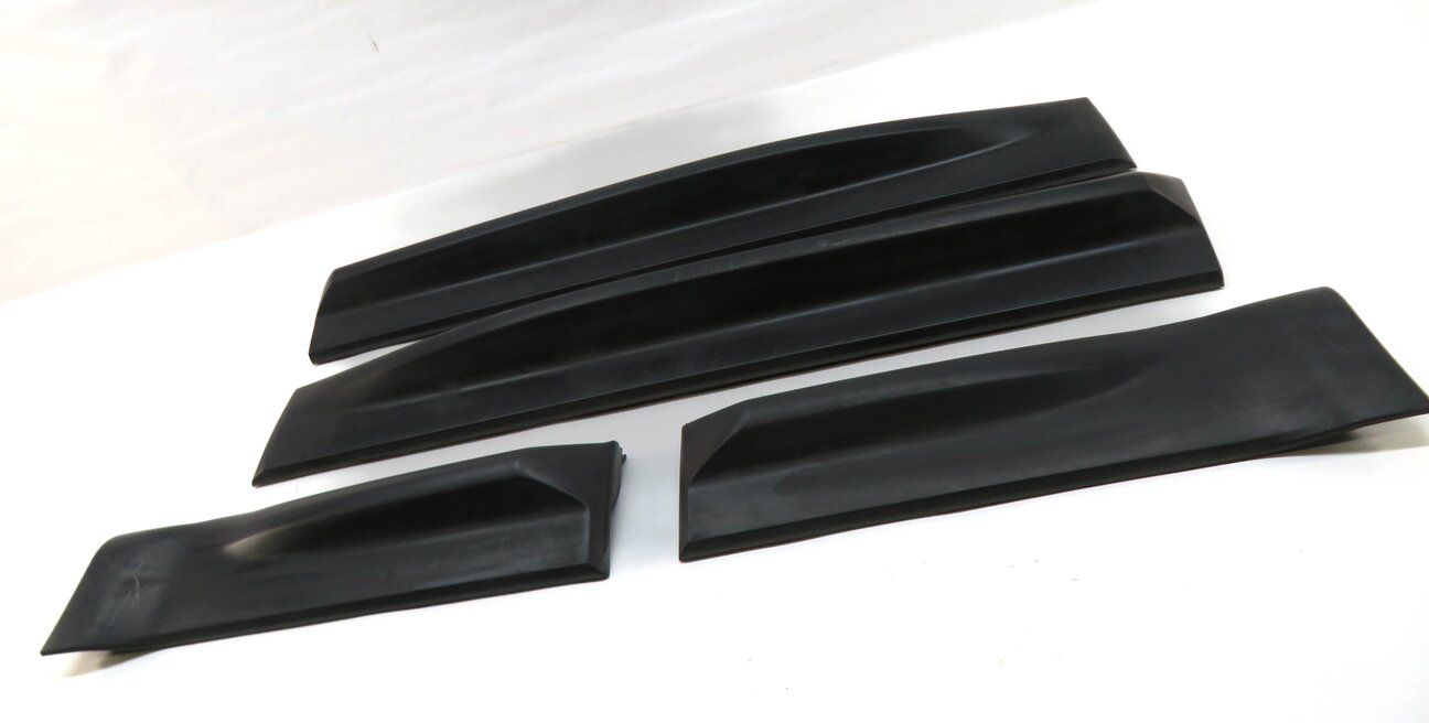Thumbnail 14: 2012 RANGE ROVER SPORT L320 FRONT & REAR LOWER DOOR MOULDING TRIM SET/4 (BLACK)