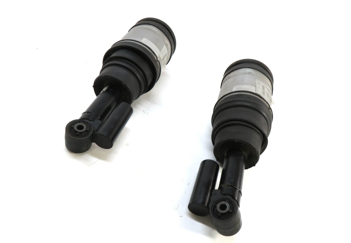 Thumbnail 2: 10-13 RANGE ROVER SPORT (L320) REAR CVD DAMPING SUSPENSION AIR SHOCK STRUT SET