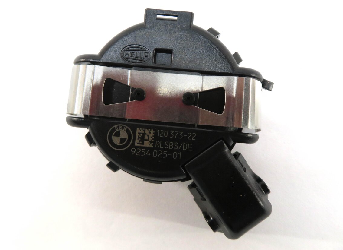 Thumbnail 3: 2012 BMW 740Li (F01) FRONT WINDSHIELD MOUNTED RAIN LIGHT SOLAR SENSOR 9254025