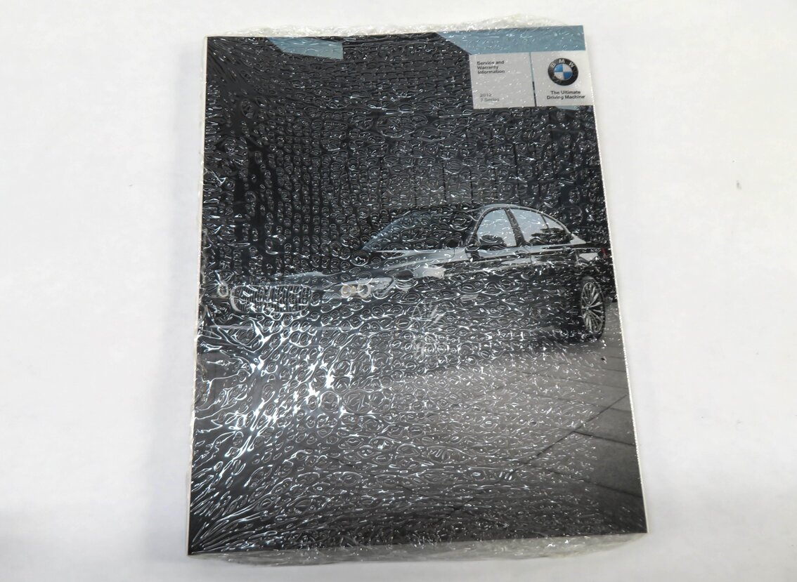 Thumbnail 5: 2012 BMW 740Li (F01) OWNERS MANUAL BOOKLET SET/3 w/ CARRYING CASE