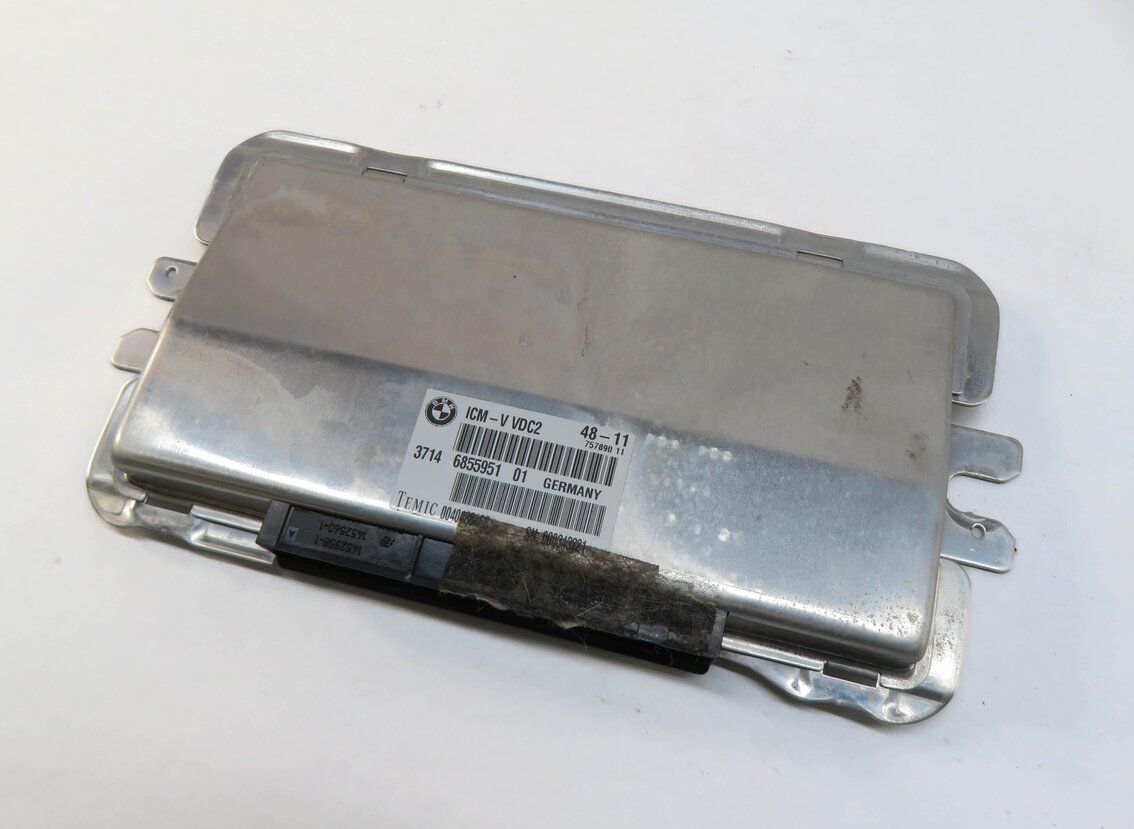 2010-2015 BMW 528i 535i 550i 740i 750i (F01 F10) VDC SUSPENSION CONTROL MODULE