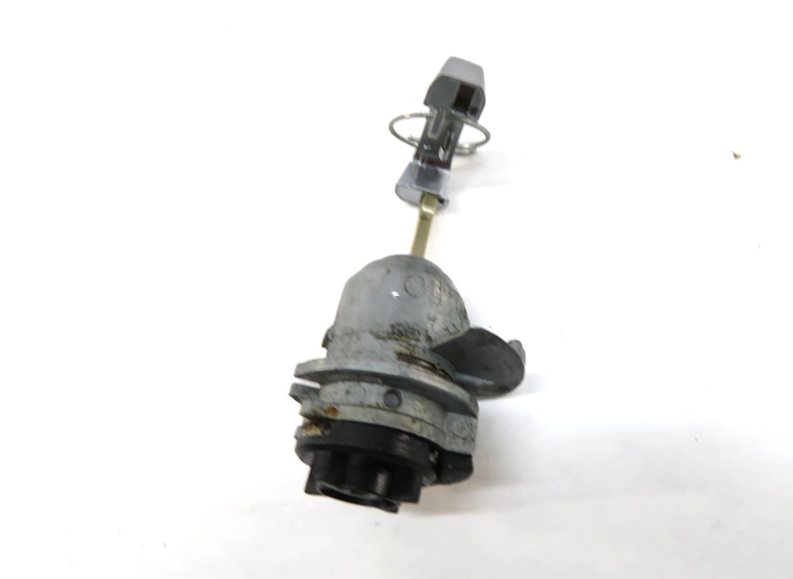Thumbnail 7: 2012 BMW 740Li (F01) FRONT LEFT DRIVER DOOR & TRUNK LOCK CYLINDER WITH KEY