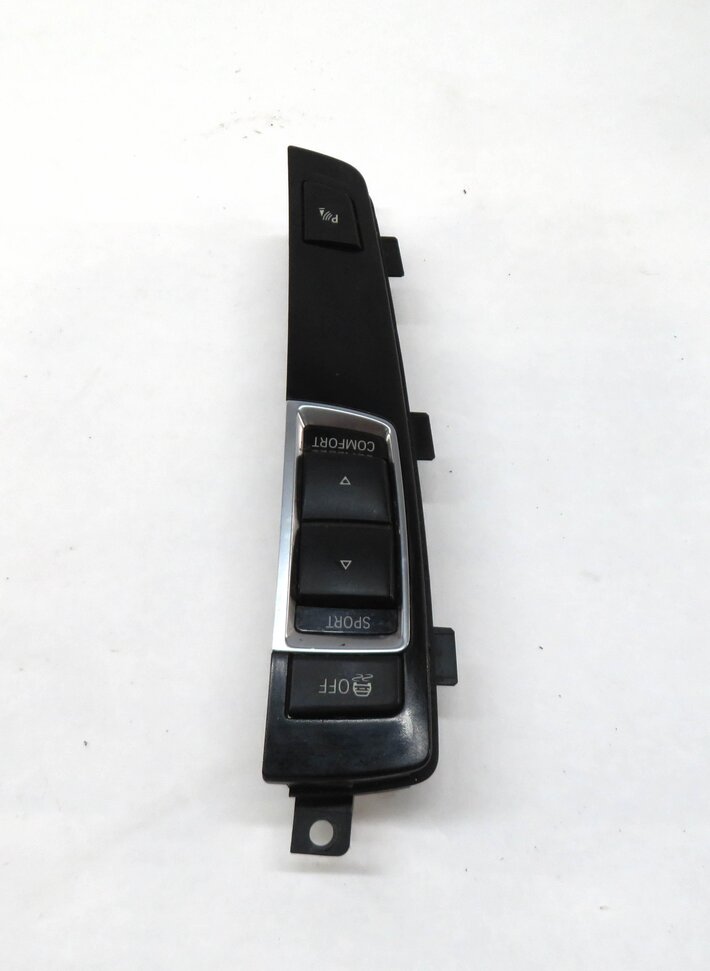 Thumbnail 3: 2012 BMW 740Li (F01) CONSOLE SPORT COMFORT PDC TRACTION SWITCH BUTTON PANEL