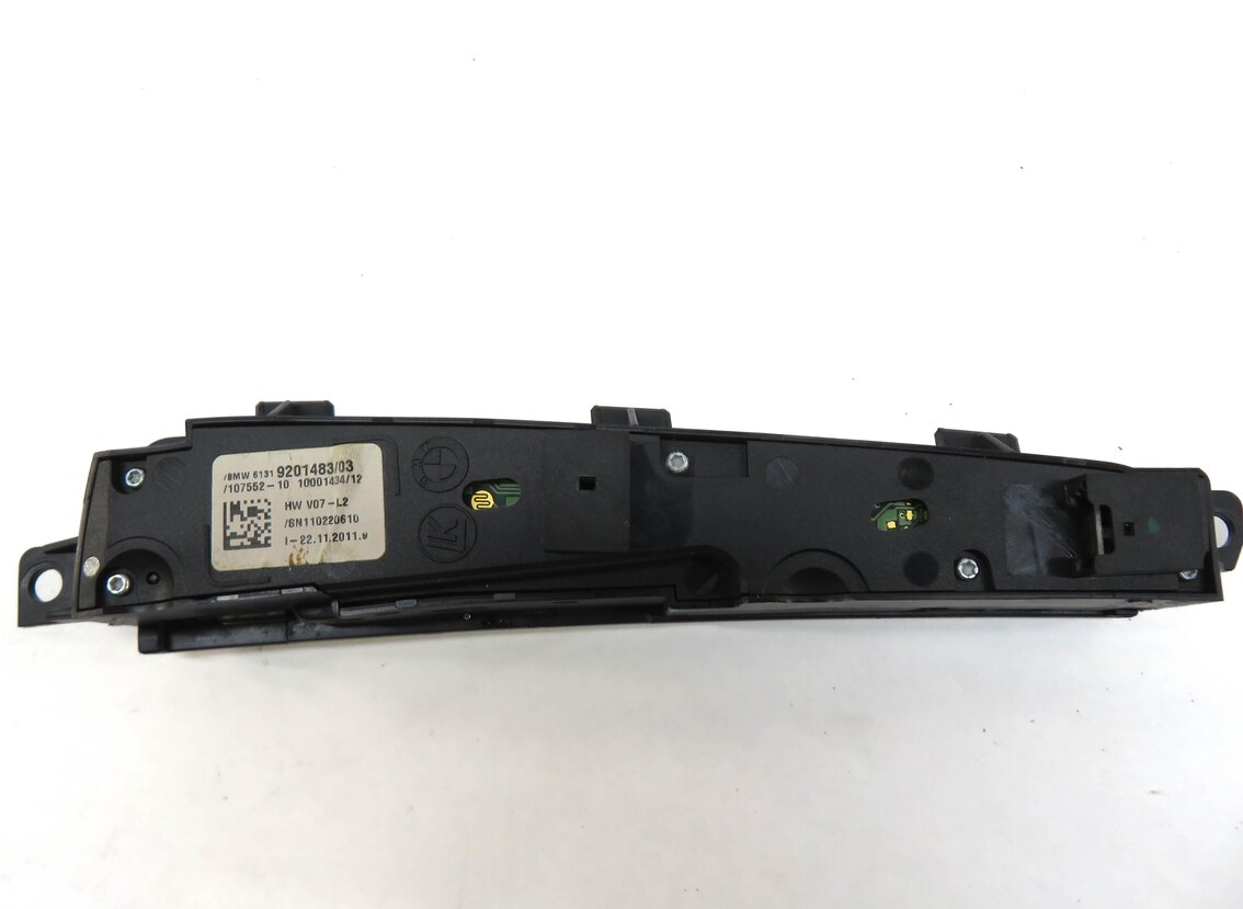 Thumbnail 4: 2012 BMW 740Li (F01) CONSOLE SPORT COMFORT PDC TRACTION SWITCH BUTTON PANEL