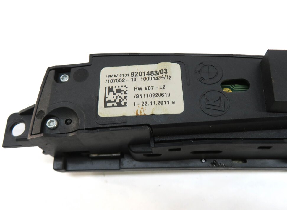 Thumbnail 5: 2012 BMW 740Li (F01) CONSOLE SPORT COMFORT PDC TRACTION SWITCH BUTTON PANEL