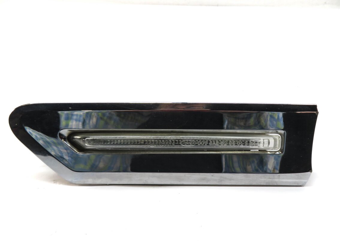 Thumbnail 2: 2009-2012 BMW 740i 750i 760i B7 (F01 F02) LEFT FENDER SIGNAL MARKER LIGHT LAMP
