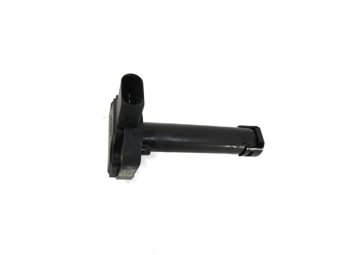 Thumbnail 2: 2012 BMW 740Li (F01) 3.0T 3.0L N54 TURBO ENGINE OIL LEVEL SENSOR 12617607910