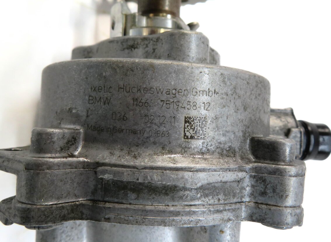 Thumbnail 5: 08-16 BMW 335i 535i X6 Z4 (E87 E90 E60 F01 E71 E89) 3.0L N54 ENGINE VACUUM PUMP