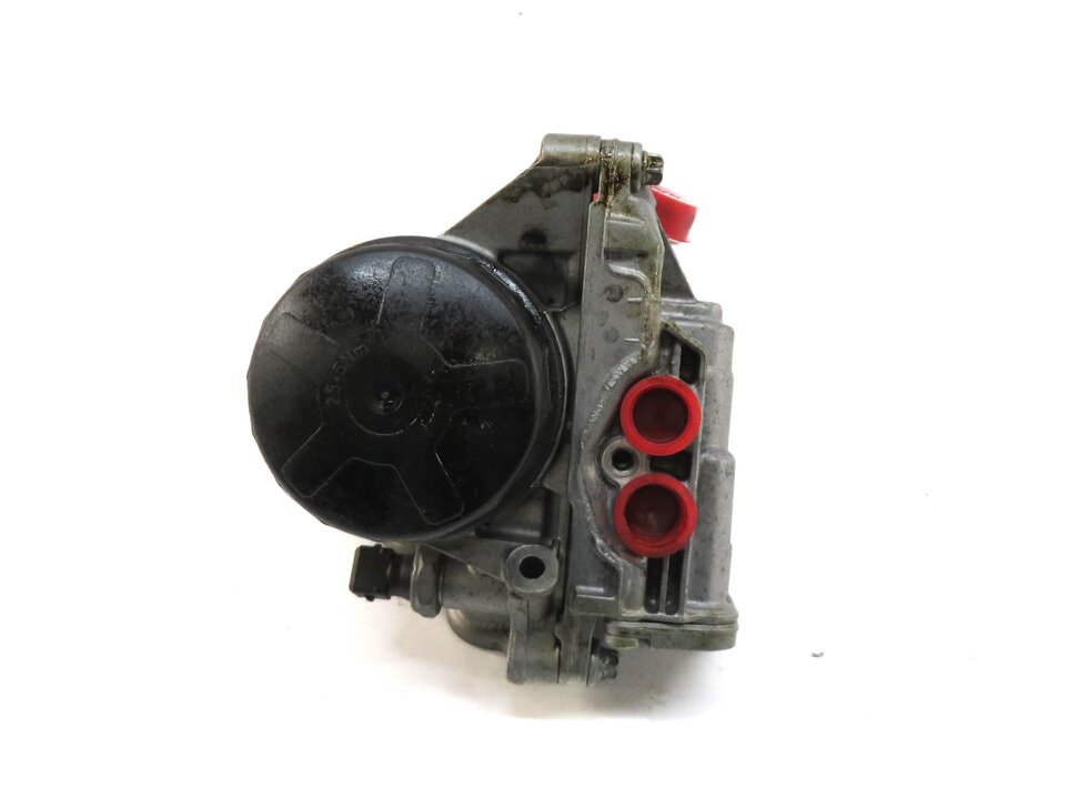 Thumbnail 2: 2012 BMW 740Li (F01) 3.0T 3.0L N54 TURBO ENGINE OIL FILTER HOUSING w/ CAP