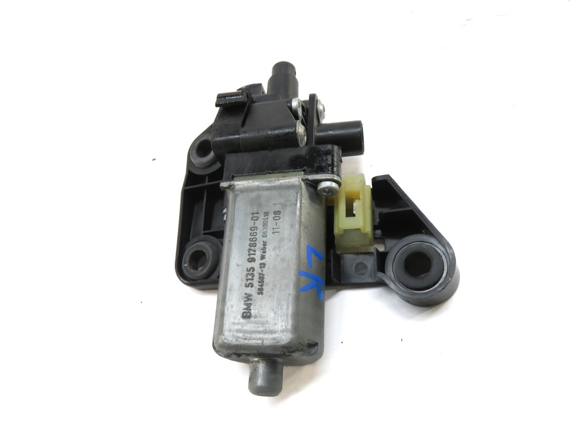 Thumbnail 2: 2012 BMW 740Li (F01) REAR LEFT DOOR WINDOW SHADE MOTOR 51359178669