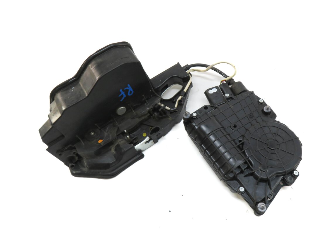 Thumbnail 2: 10-16 BMW 528i 535i 550i 750i 760i (F01 F10) RIGHT FRONT SOFT CLOSE DOOR LATCH