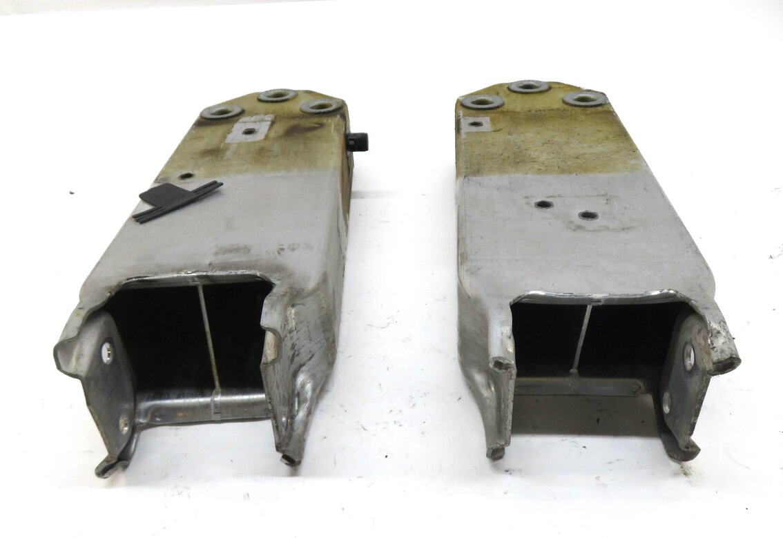 Thumbnail 4: BMW 7 SERIES (F01) FRONT LEFT & RIGHT BUMPER IMPACT REINFORCEMENT BRACKET SET/2