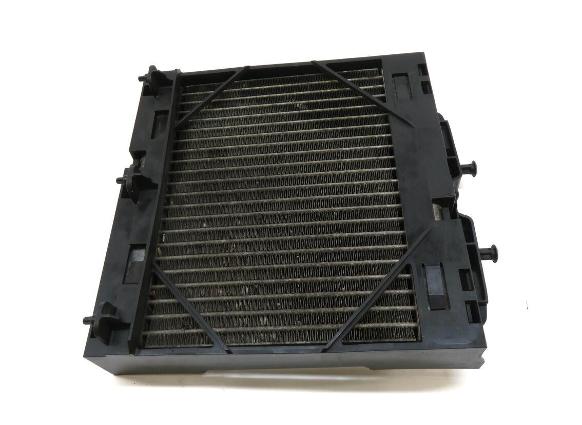 Thumbnail 4: 2010-2019 BMW 535i 550i 640i 740i 750i 760i (F01 F06 F07 F10) ENGINE OIL COOLER
