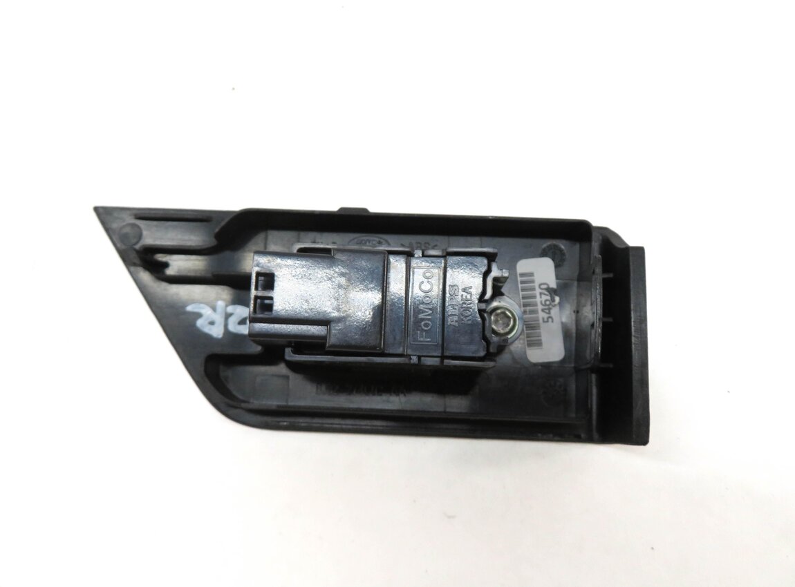 Thumbnail 4: 2013 RANGE ROVER EVOQUE (L538) RIGHT REAR DOOR WINDOW SWITCH w/ TRIM