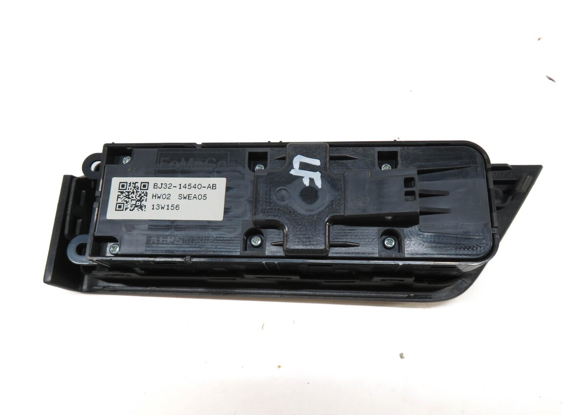 Thumbnail 4: 2012-2019 RANGE ROVER EVOQUE (L538) 4-DOOR - LEFT DRIVER P-FOLD WINDOW SWITCH