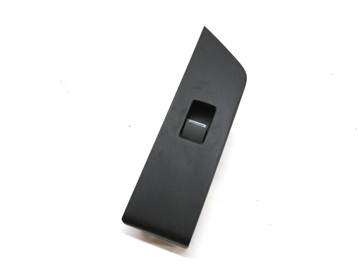 2013 RANGE ROVER EVOQUE (L538) RIGHT FRONT PASSENGER DOOR WINDOW SWITCH w/ TRIM
