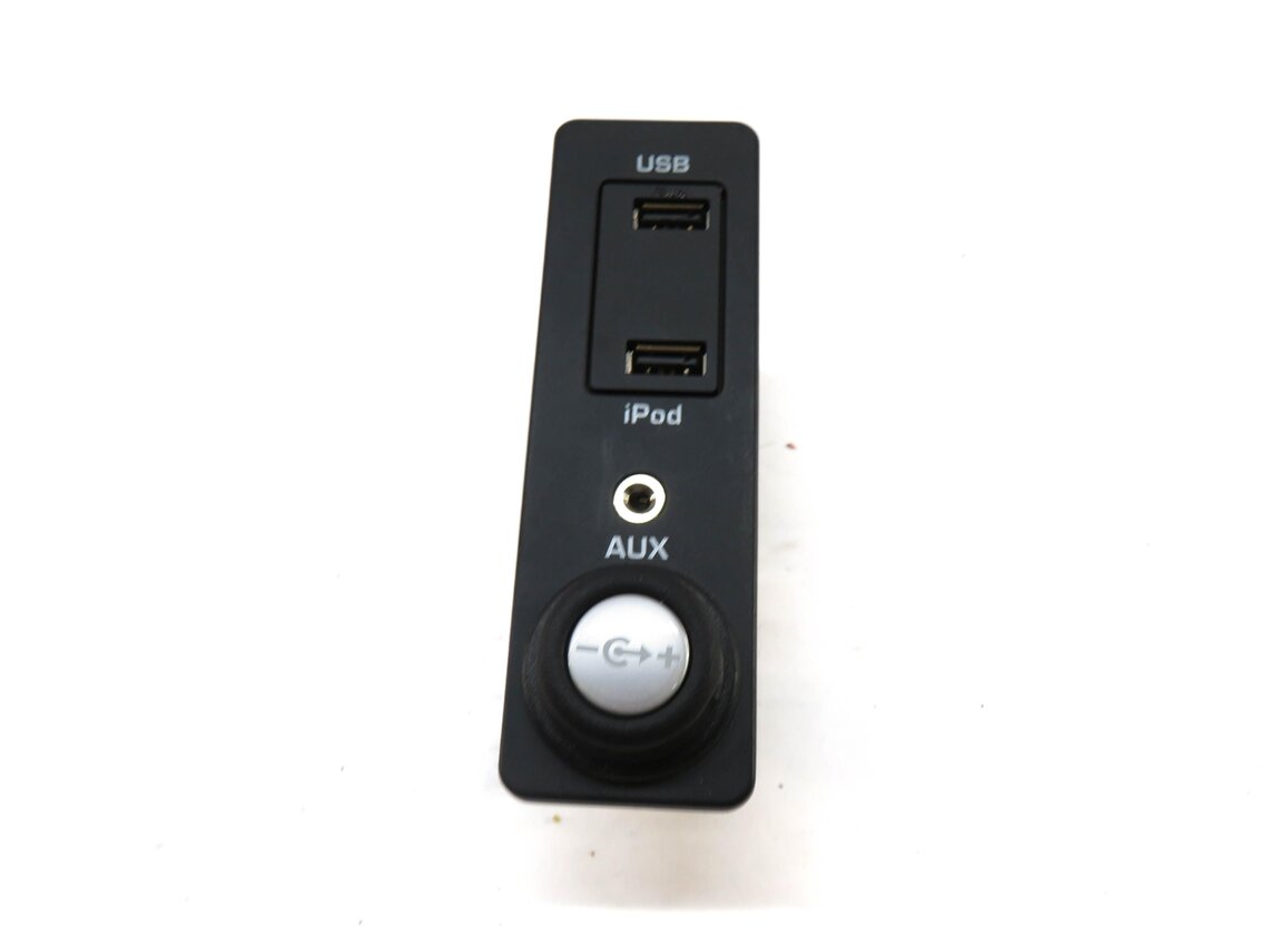 Thumbnail 2: 2013 RANGE ROVER EVOQUE (L538) RADIO STEREO USB iPOD AUXILIARY AUDIO INPUT JACK