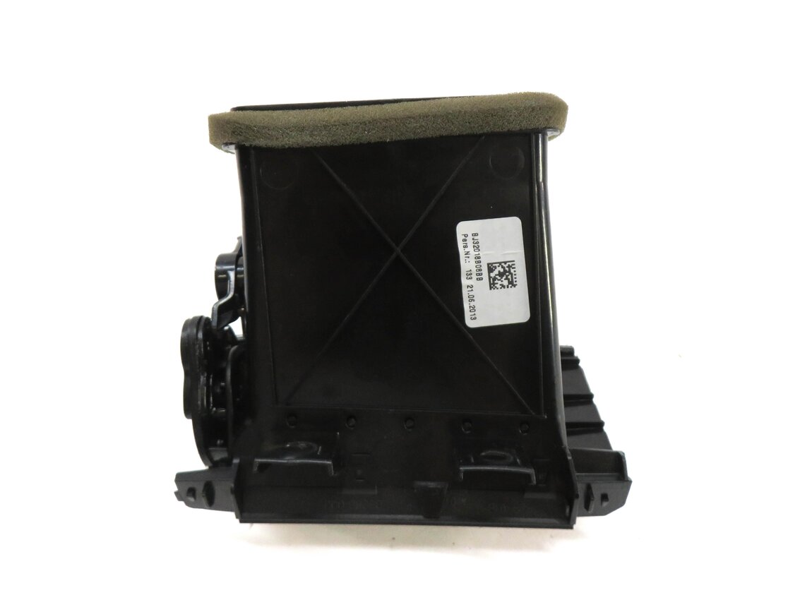 Thumbnail 4: 2013 RANGE ROVER EVOQUE (L538) RIGHT PASSENGER OUTER DASH HEATER A/C AIR VENT
