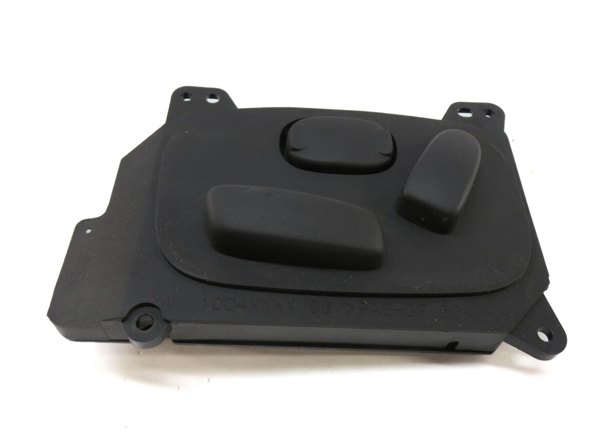 Thumbnail 2: 2013 RANGE ROVER EVOQUE (L538) LEFT FRONT DRIVER SEAT ADJUSTMENT SWITCH