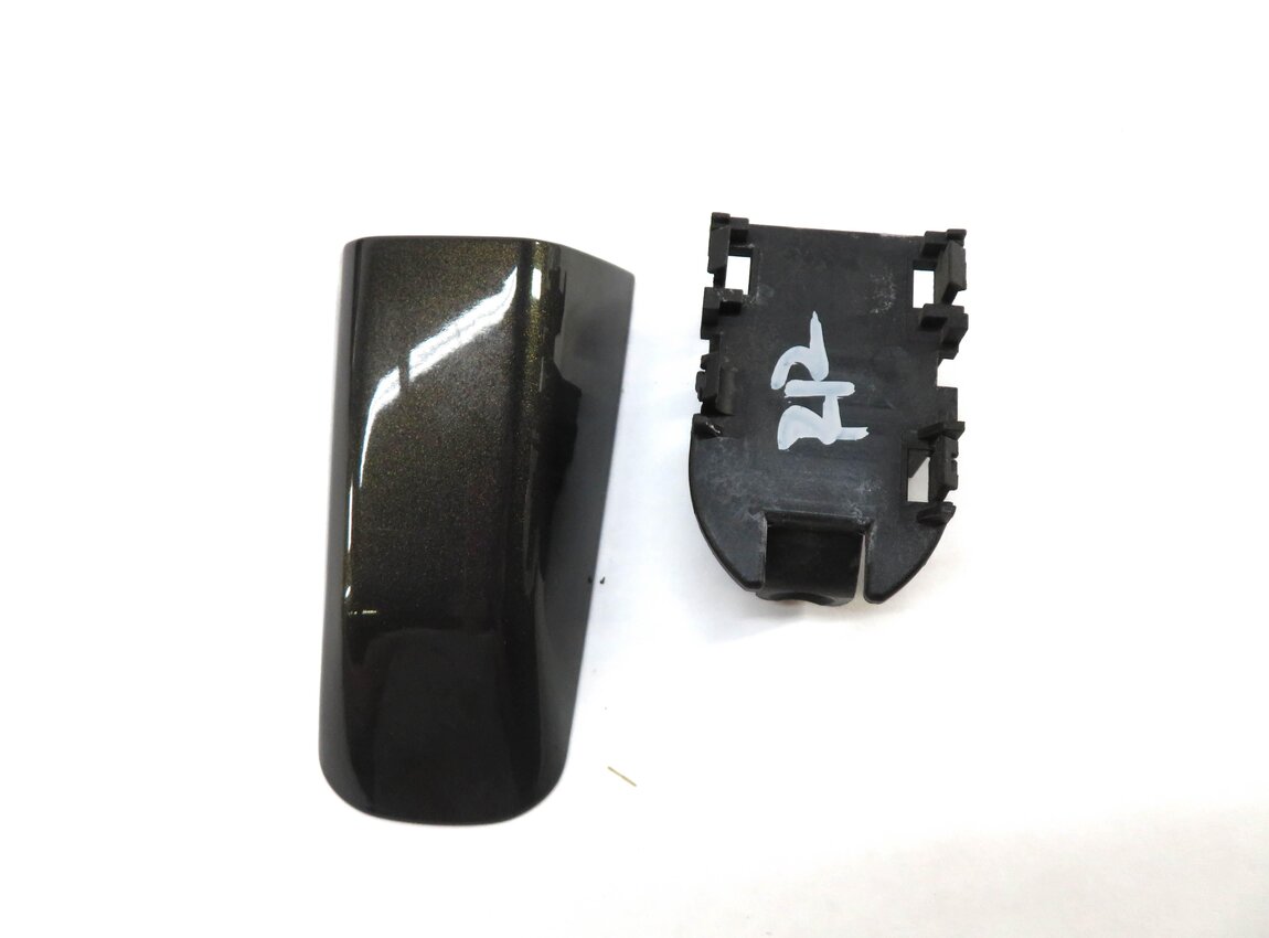 Thumbnail 3: 12-19 RANGE ROVER SPORT EVOQUE (L405 L494 L538) RIGHT REAR DOOR HANDLE (HAVANNA)
