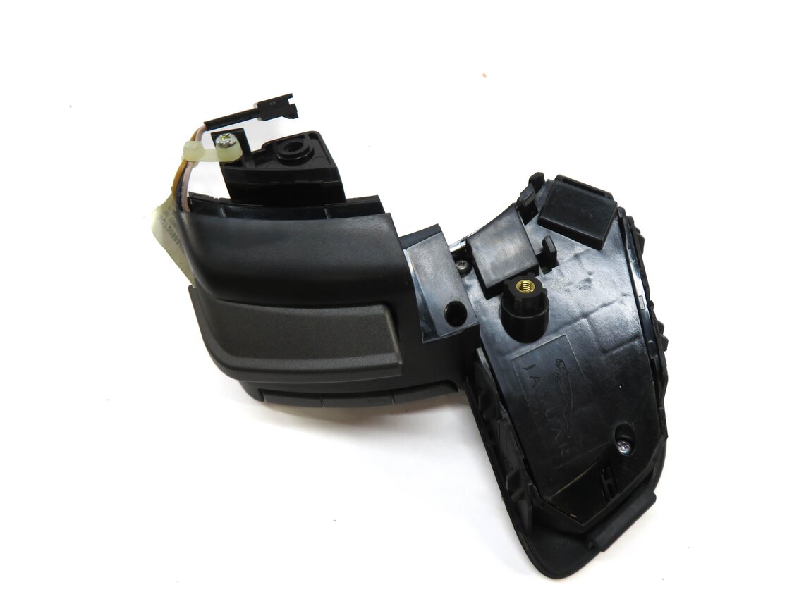 Thumbnail 5: 2013 RANGE ROVER EVOQUE (L538) LEFT STEERING WHEEL PHONE MODE SWITCH BUTTON