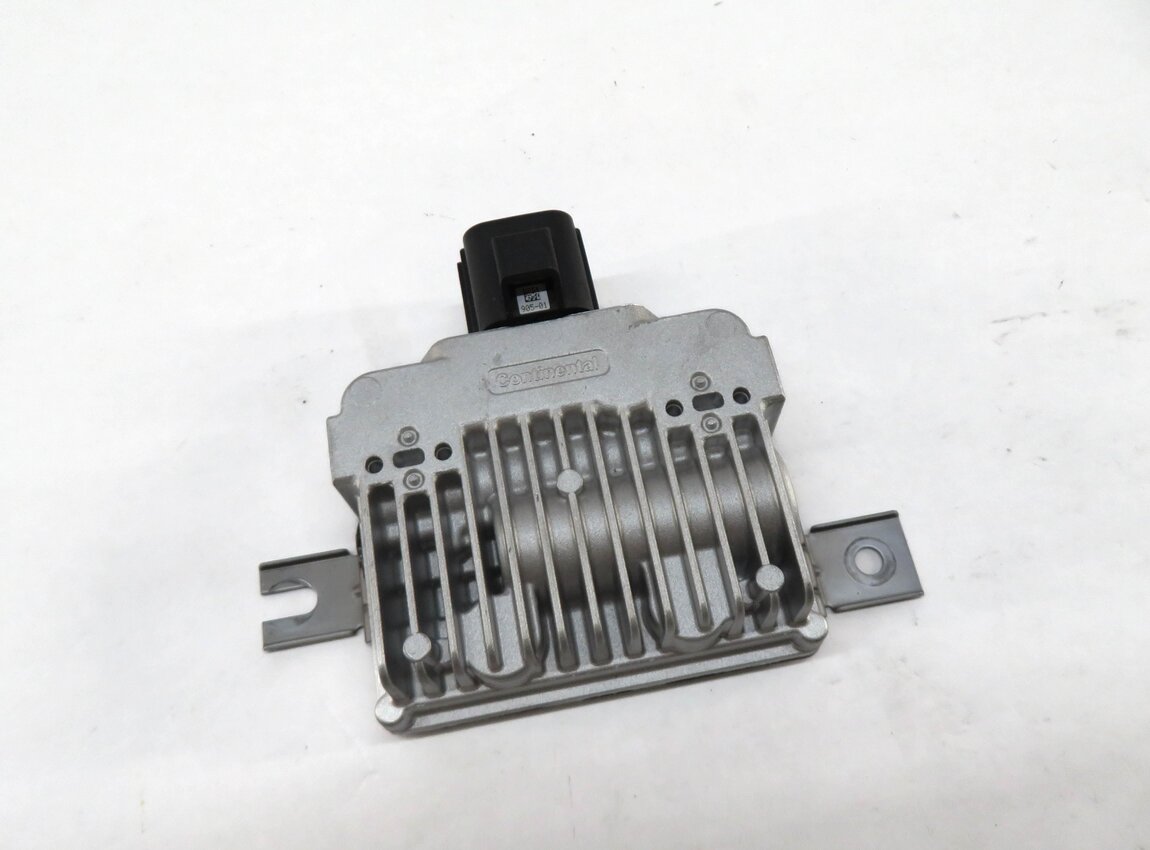 Thumbnail 1: 2010-2015 LR2 LR4 EVOQUE RANGE ROVER SPORT (L320 L538) FUEL PUMP CONTROL MODULE