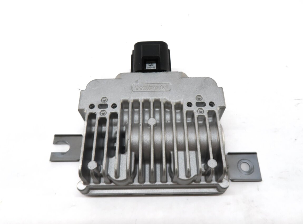 Thumbnail 2: 2010-2015 LR2 LR4 EVOQUE RANGE ROVER SPORT (L320 L538) FUEL PUMP CONTROL MODULE