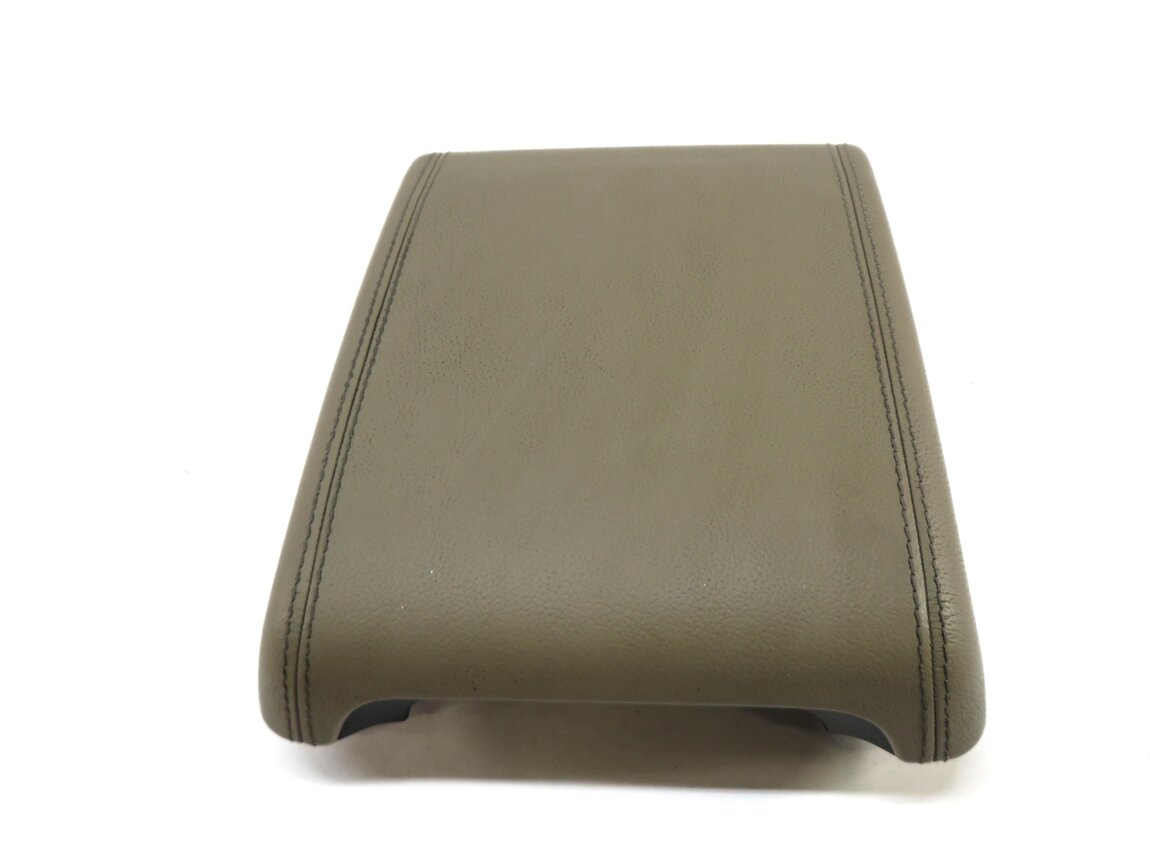 Thumbnail 2: 2012-2015 RANGE ROVER EVOQUE (L538) FRONT CENTER CONSOLE ARMREST LID (ALMOND)