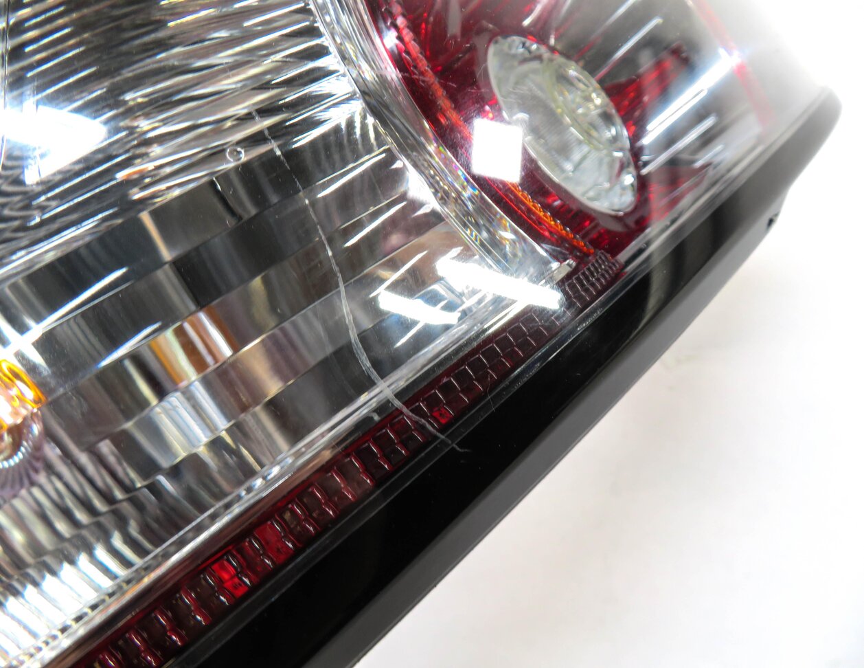 Thumbnail 8: 2012-2015 RANGE ROVER EVOQUE (L538) RIGHT PASSENGER TAILLIGHT BRAKE LIGHT LAMP