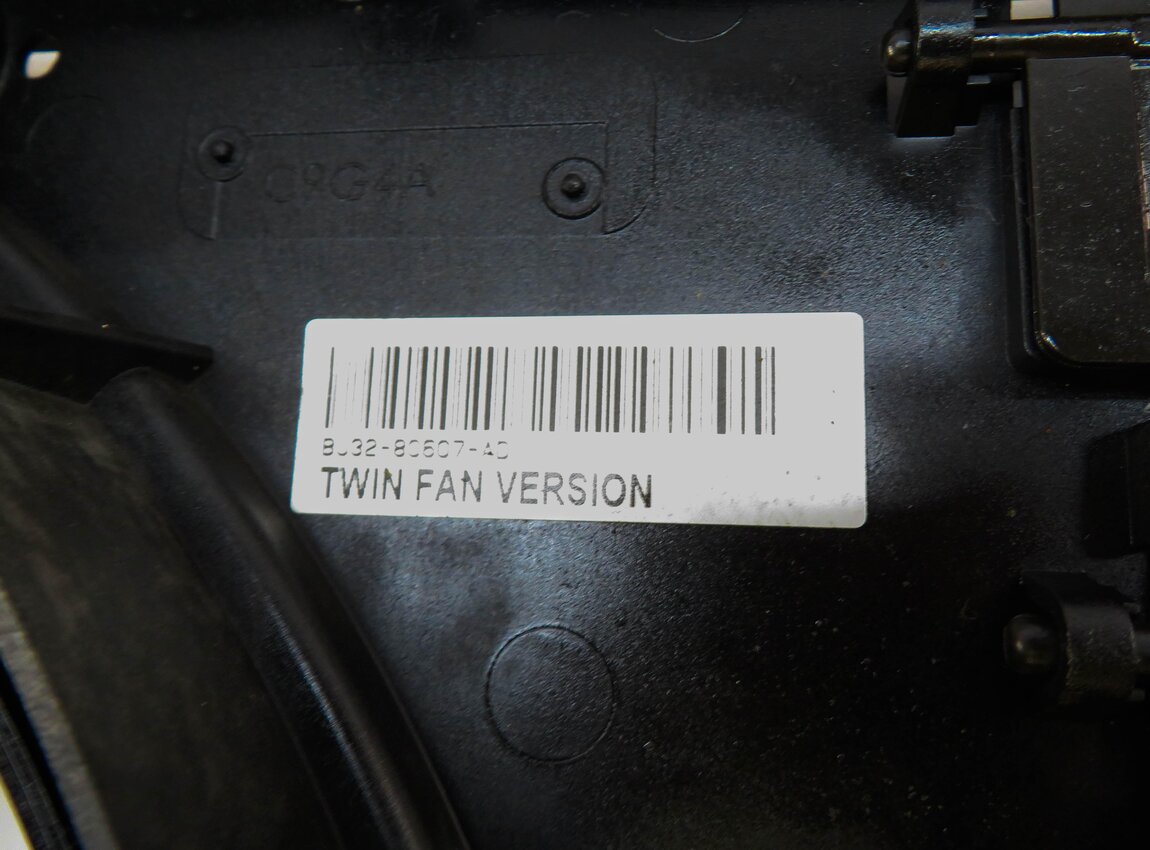 Thumbnail 6: 12-17 LR2 DISCOVERY SPORT RANGE ROVER EVOQUE (L538 L550) RADIATOR COOLING FAN