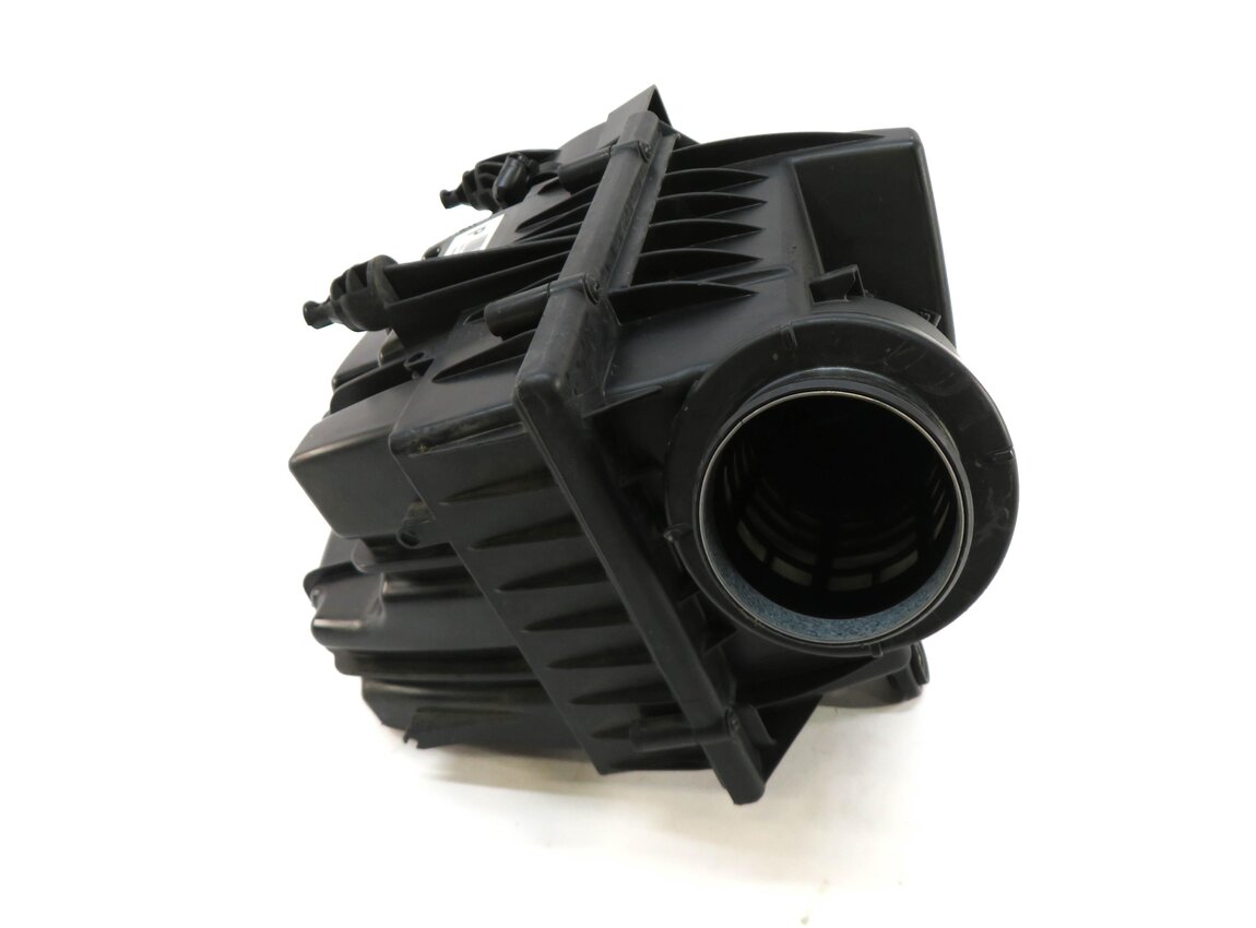 Thumbnail 2: 2012-2013 RANGE ROVER EVOQUE (L538) AIR FILTER BOX AIR CLEANER HOUSING