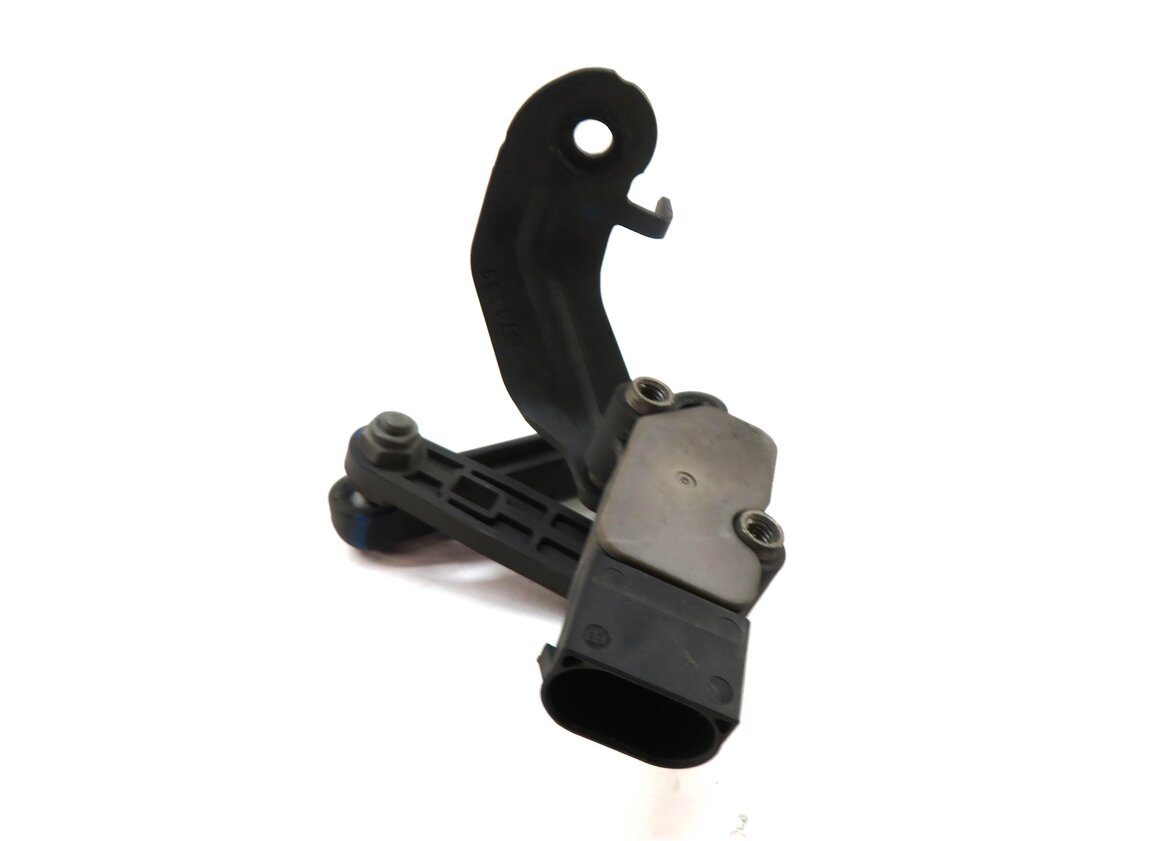 Thumbnail 2: 2015 BMW X5 (F15) LEFT FRONT DRIVER SUSPENSION HEIGHT LEVEL SENSOR