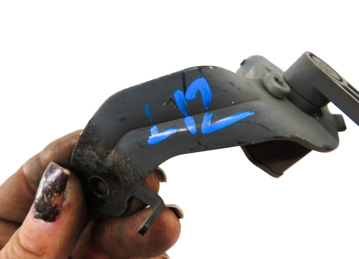 Thumbnail 4: 2015 BMW X5 (F15) LEFT FRONT DRIVER SUSPENSION HEIGHT LEVEL SENSOR