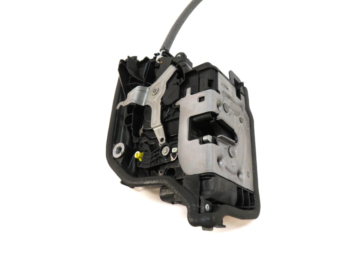 Thumbnail 3: 2014-2021 BMW X1 X2 X5 X6 (F15 F16 F39 F48) LEFT REAR DOOR LOCK LATCH ACTUATOR