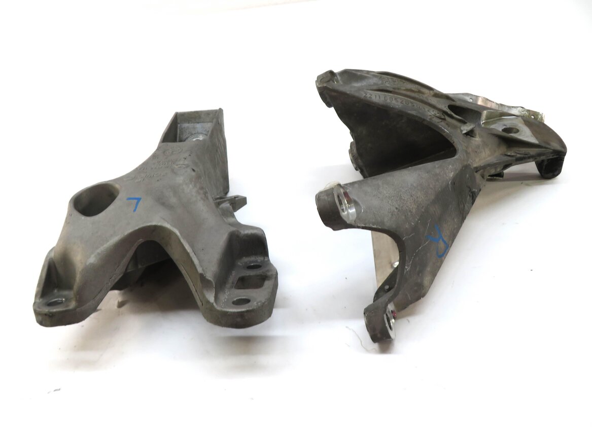 Thumbnail 2: 2015 BMW X5 (F15) 3.0L N55 TURBO ENGINE LEFT & RIGHT MOTOR MOUNT BRACKET SET-2