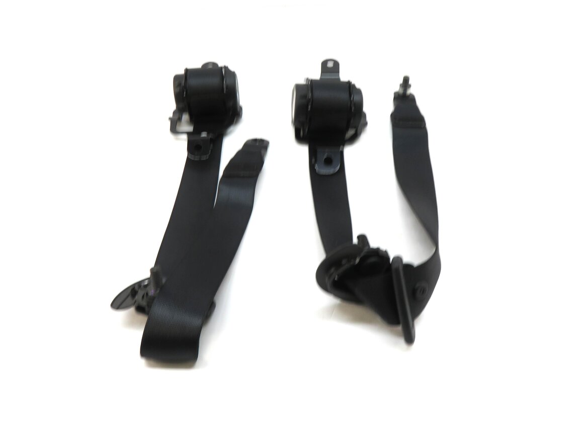 Thumbnail 2: 2015 BMW X5 (F15) LEFT & RIGHT REAR 2nd ROW SEAT SEATBELT RETRACTOR SET (BLACK)
