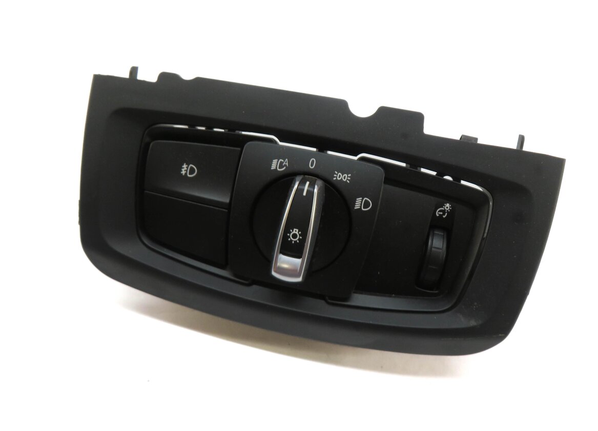 2014-2018 BMW X5 (F15) HEADLIGHT SWITCH HEAD LIGHT CONTROL SWITCH (BLACK TRIM)