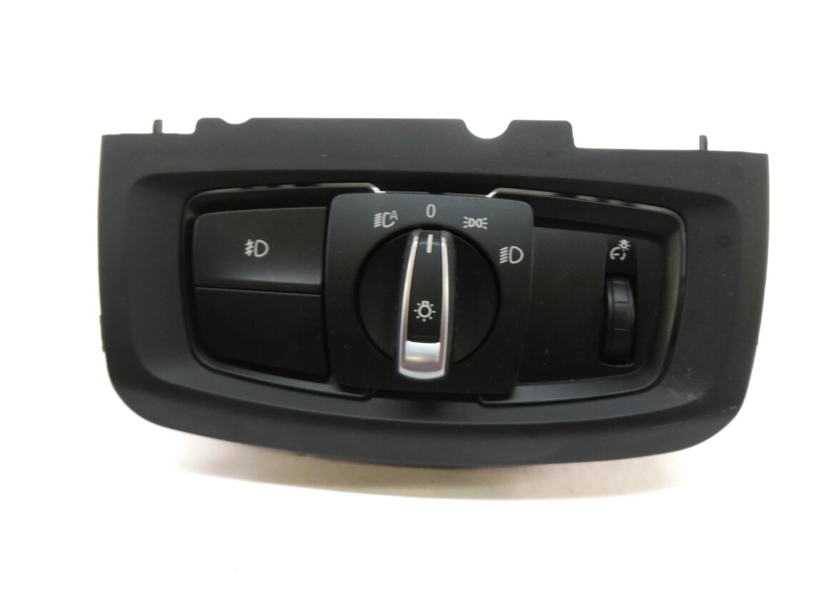 Thumbnail 2: 2014-2018 BMW X5 (F15) HEADLIGHT SWITCH HEAD LIGHT CONTROL SWITCH (BLACK TRIM)