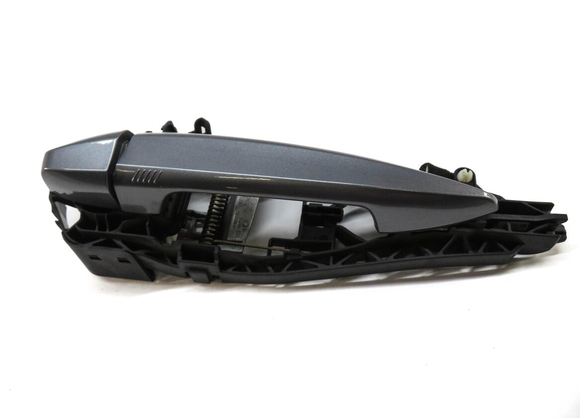 Thumbnail 3: 2014-2021 BMW X1 X2 X5 X6 (F15 F16 F39 F48) LEFT REAR COMFORT DOOR HANDLE (GRAY)