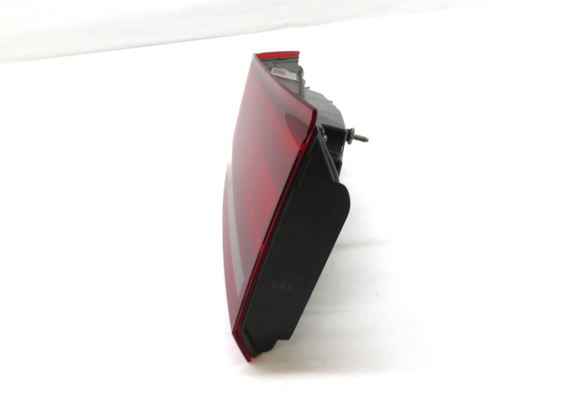 Thumbnail 4: 14-18 BMW X5 X5M ///M (F15 F85) RIGHT PASSENGER REAR INNER TAILLIGHT LIGHT LAMP