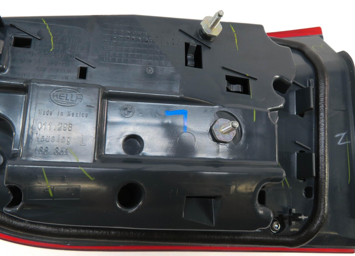 Thumbnail 6: 2014-2018 BMW X5 X5M ///M (F15 F85) LEFT DRIVER REAR INNER TAILLIGHT LIGHT LAMP