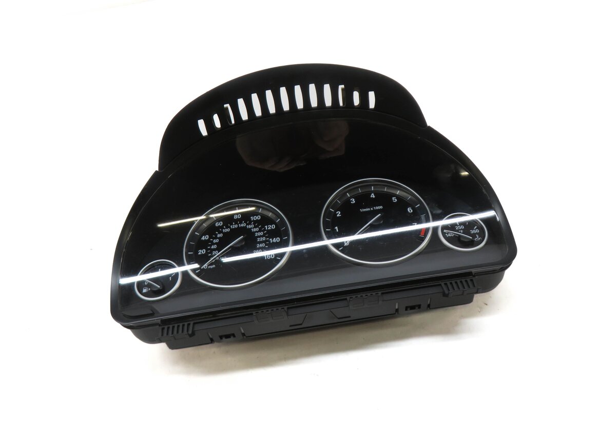2014-2017 BMW 528i 535i 550i X3 X4 X5 (F10 F15 F25 F26) SPEEDOMETER GAUGE (148k)