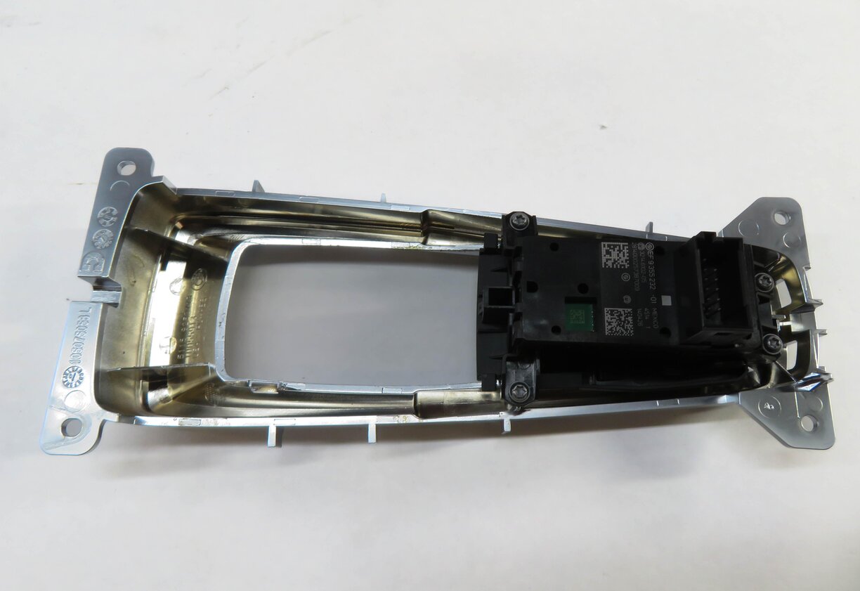 Thumbnail 6: 2014-2018 BMW X5 (F15) X-DRIVE - A/T AUTOMATIC TRANSMISSION GEAR SHIFTER w/ TRIM