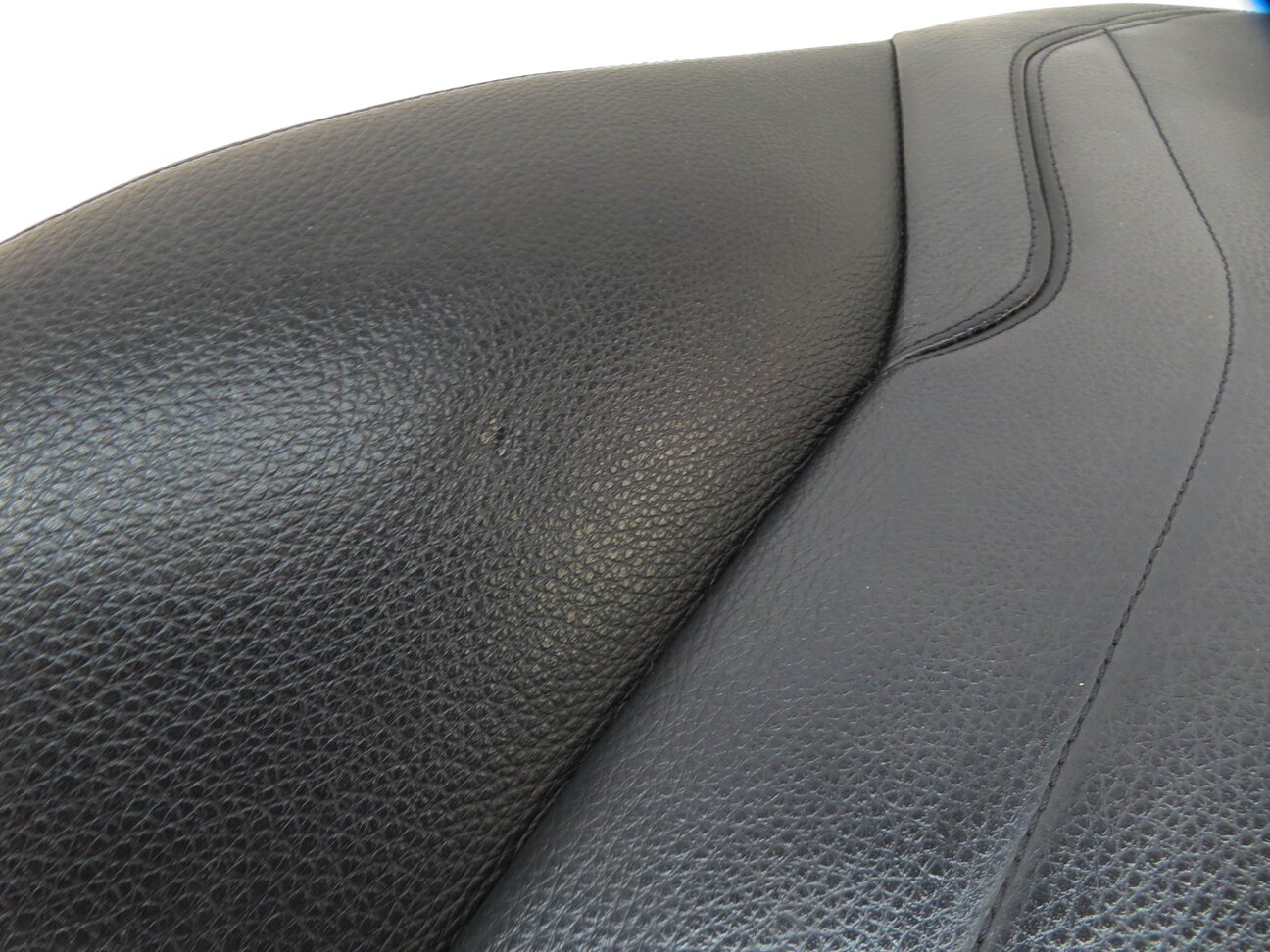 Thumbnail 7: 2015 BMW X5 (F15) LEFT FRONT DRIVER UPPER TOP HEATED SEAT CUSHION (BLACK LCSW)