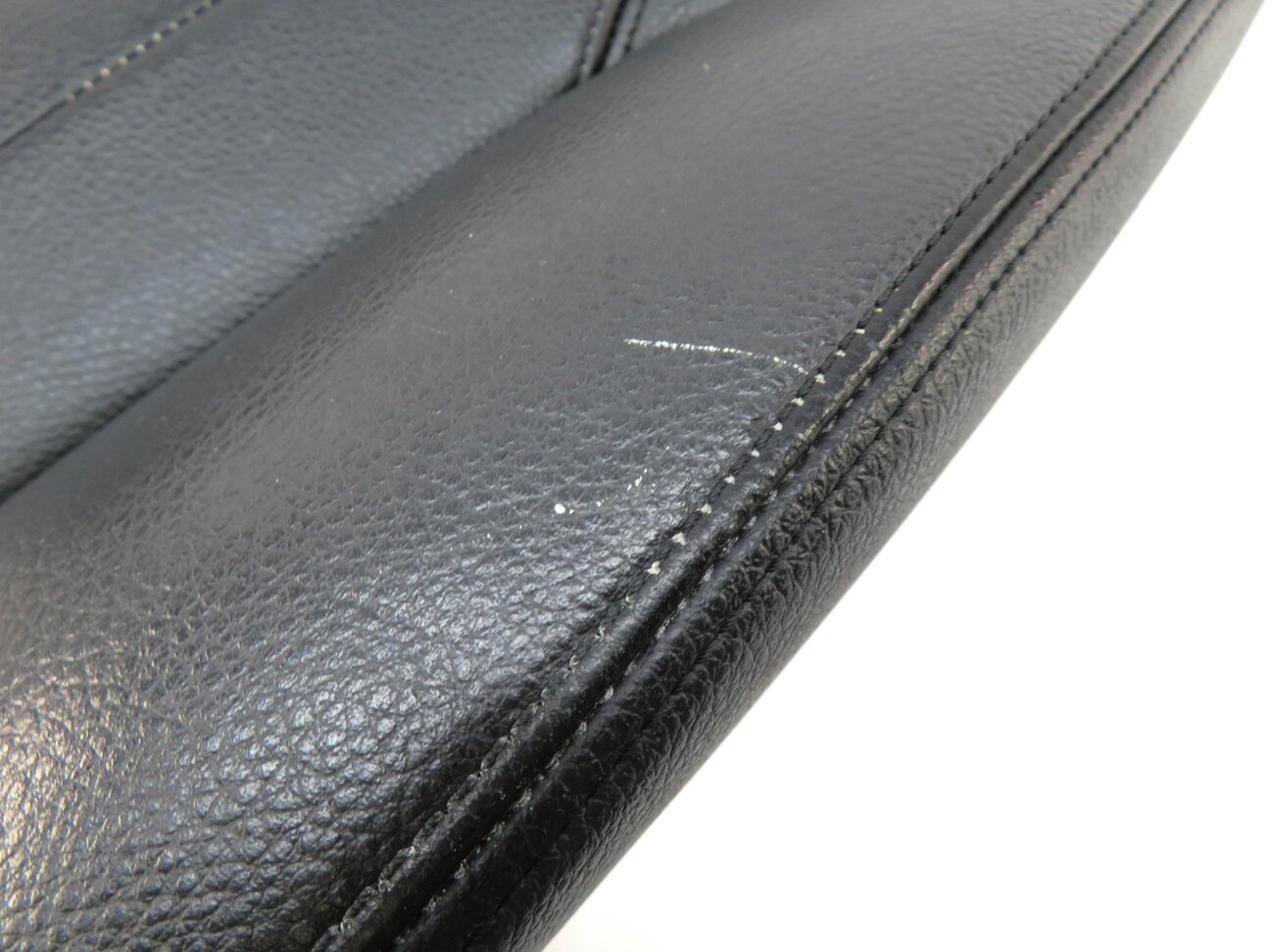 Thumbnail 7: 2015 BMW X5 (F15) RIGHT FRONT PASSENGER UPPER TOP HEATED SEAT CUSHION (BLACK)