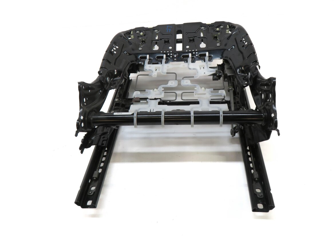 Thumbnail 2: 2014-2018 BMW X5 (F15) LEFT FRONT DRIVER 10-WAY STANDARD SEAT TRACK w/ MOTORS